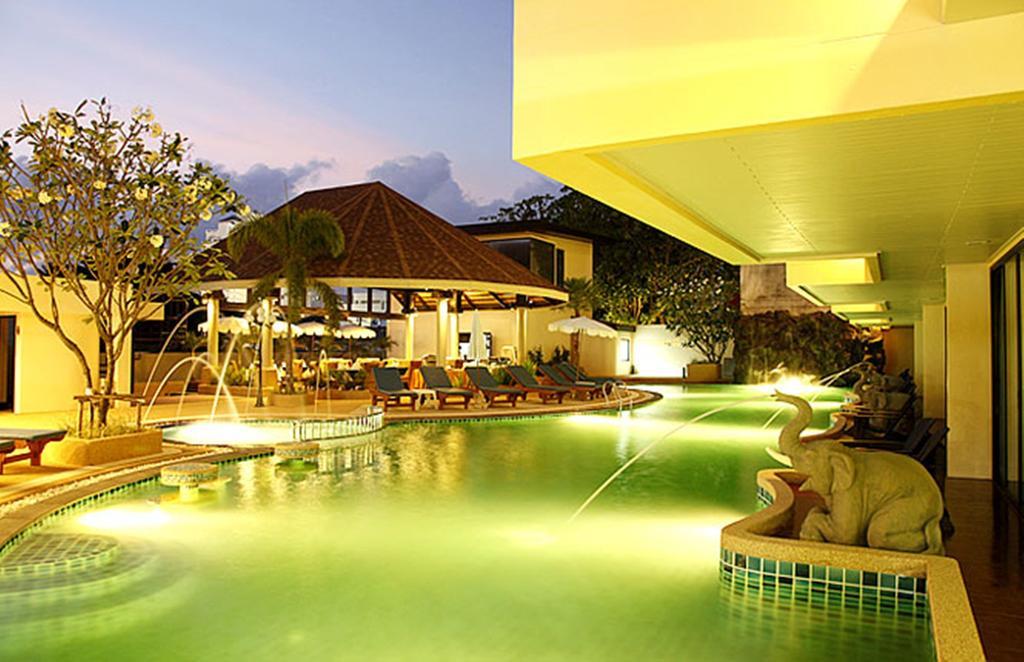 Tempat peranginan Palmyra Phuket - Sha Extra 4*